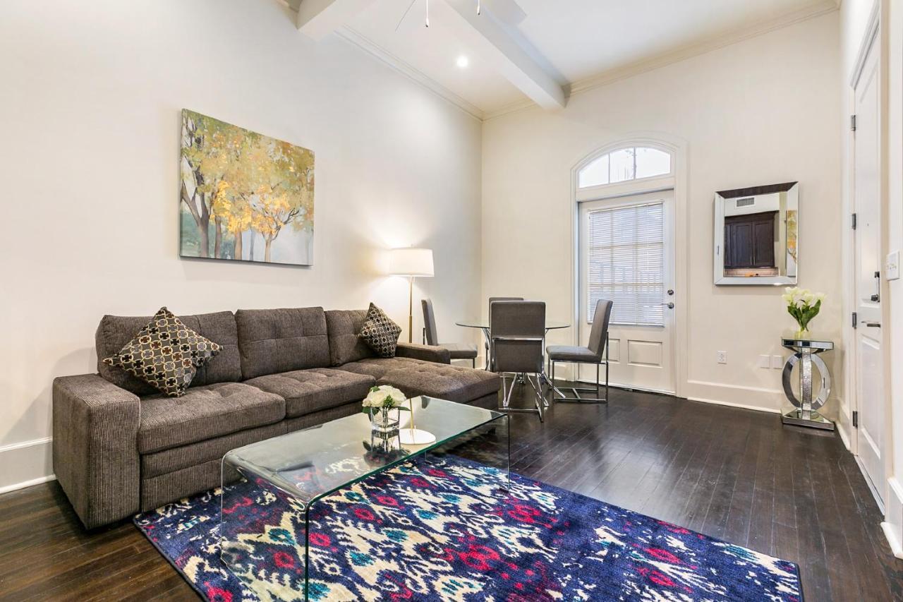 1 And 2 Bedroom Private Condos Steps Away From French Quarter Νέα Ορλεάνη Εξωτερικό φωτογραφία