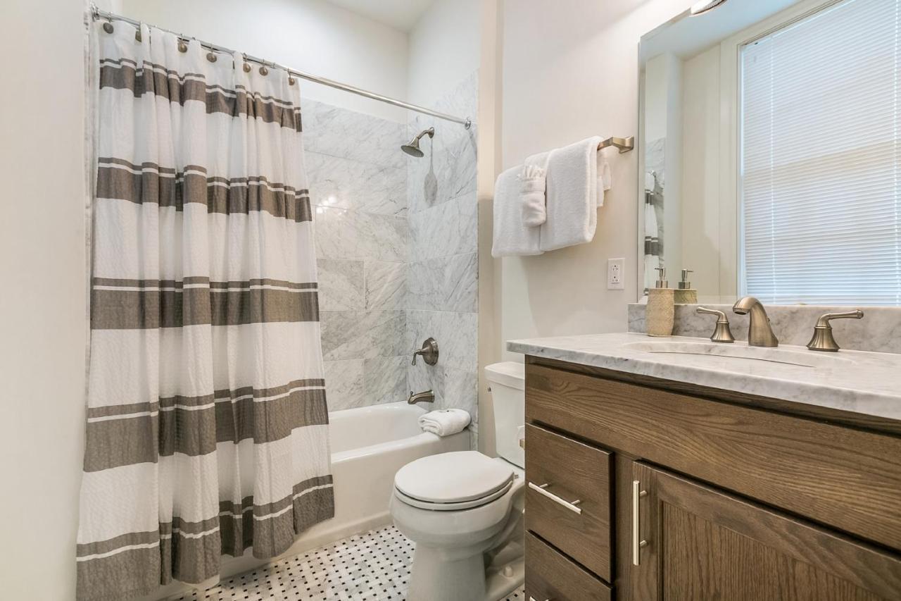 1 And 2 Bedroom Private Condos Steps Away From French Quarter Νέα Ορλεάνη Εξωτερικό φωτογραφία