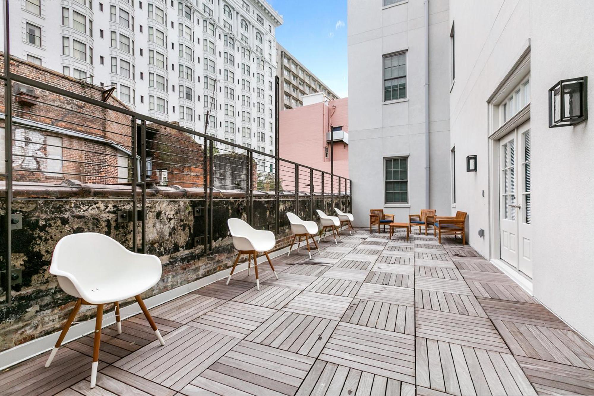 1 And 2 Bedroom Private Condos Steps Away From French Quarter Νέα Ορλεάνη Εξωτερικό φωτογραφία